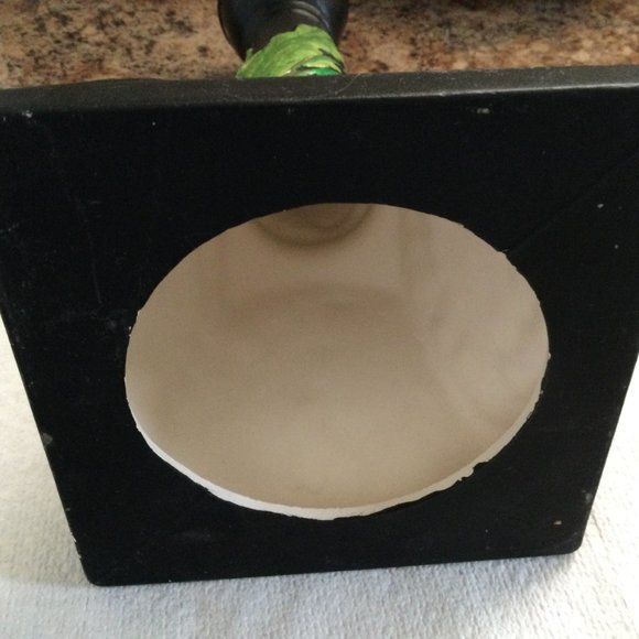 Ceramic candlestick holder black with yellow sunflowers relief - Picture 6 of 7